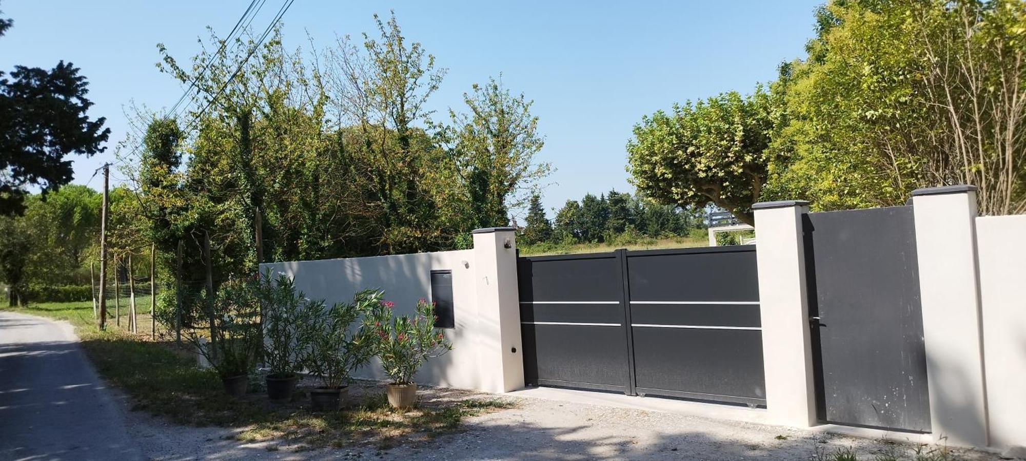 Mas En Provence Villa Le Thor Exterior photo